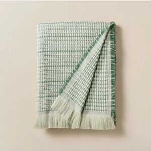 New Hearth & Hand Green and Cream Woven Blanket 72"x92”